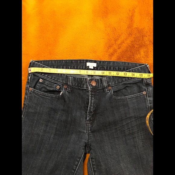 J. Crew • Skinny Jean - Picture 2 of 4